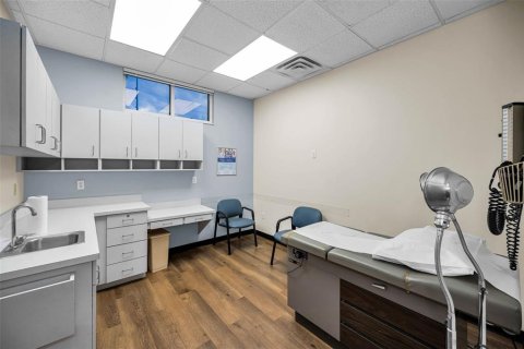 Immobilier commercial à vendre à Pinellas Park, Floride: 309.36 m2 № 2233656 - photo 17