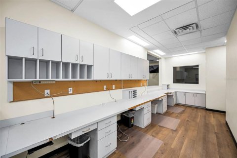 Immobilier commercial à vendre à Pinellas Park, Floride: 309.36 m2 № 2233656 - photo 13