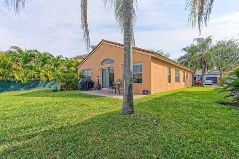 House in Homestead, Florida 3 bedrooms, 137.77 sq.m. № 1867932 - photo 19