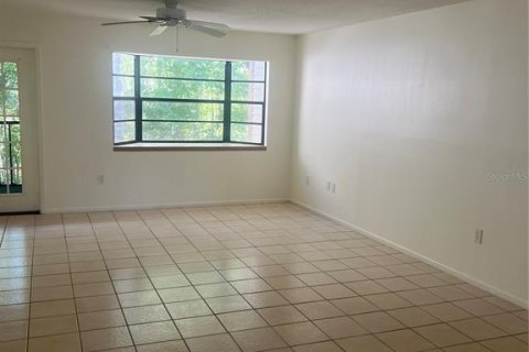 Condo in New Port Richey, Florida, 2 bedrooms  № 1515009 - photo 22
