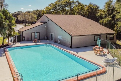 Condo in New Port Richey, Florida, 2 bedrooms  № 1515009 - photo 6