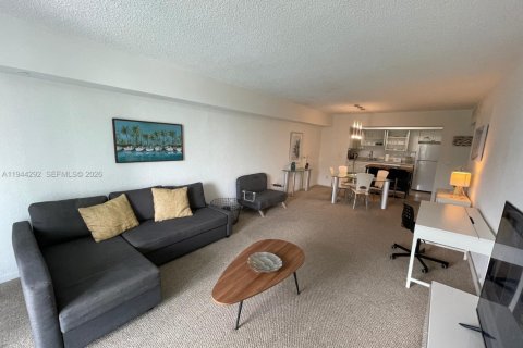 Condominio en Sunny Isles Beach, Florida, 1 dormitorio  № 2000720