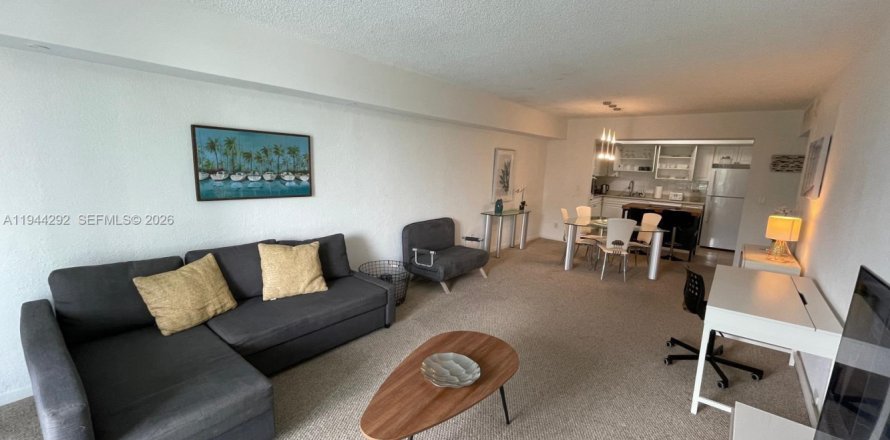 Condominio en Sunny Isles Beach, Florida, 1 dormitorio  № 2000720