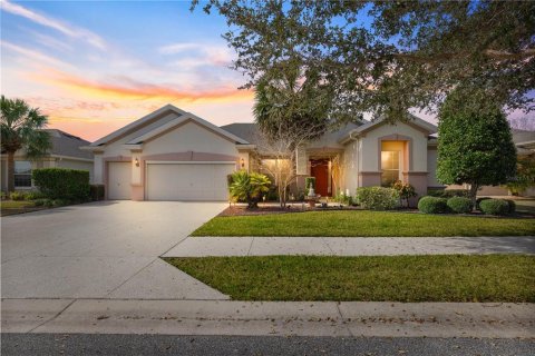 Casa en venta en Ocala, Florida, 3 dormitorios, 224.17 m2 № 1540426 - foto 1