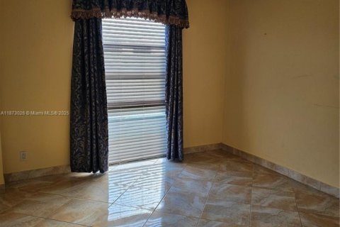 Condo in Aventura, Florida, 2 bedrooms № 1897929 - photo 29