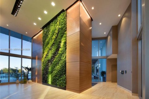 Copropriété à vendre à North Miami Beach, Floride: 3 chambres, 144.56 m2 № 1988750 - photo 4