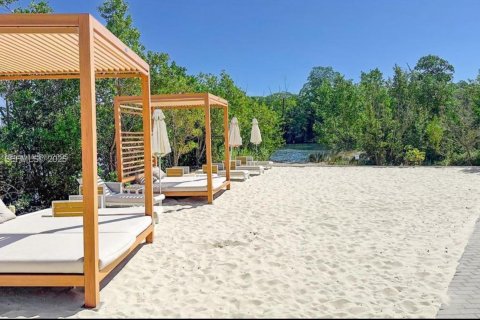 Copropriété à vendre à North Miami Beach, Floride: 3 chambres, 144.56 m2 № 1988750 - photo 9