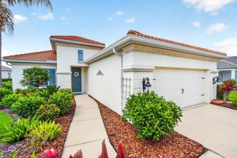 House in Venice, Florida 4 bedrooms, 204.57 sq.m. № 2151005