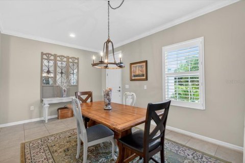 House in Venice, Florida 4 bedrooms, 204.57 sq.m. № 2151005 - photo 24
