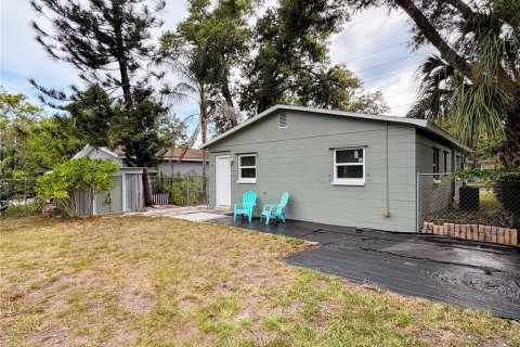 House in Largo, Florida 2 bedrooms, 76.09 sq.m. № 2196584 - photo 20