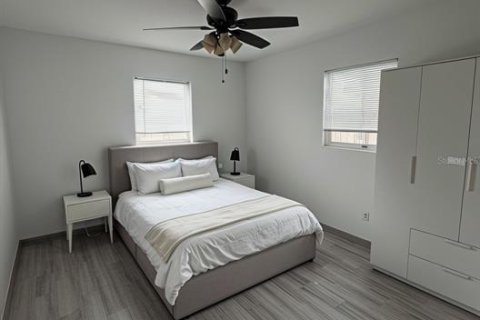 House in Largo, Florida 2 bedrooms, 76.09 sq.m. № 2196584 - photo 14