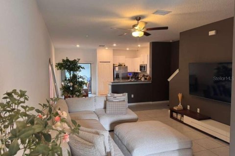 Adosado en venta en New Port Richey, Florida, 3 dormitorios, 151.8 m2 № 2312578 - foto 4