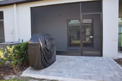 Adosado en venta en New Port Richey, Florida, 3 dormitorios, 151.8 m2 № 2312578 - foto 15