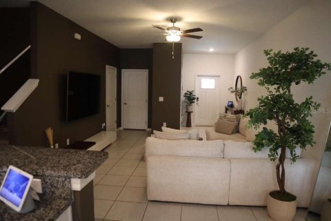 Adosado en venta en New Port Richey, Florida, 3 dormitorios, 151.8 m2 № 2312578 - foto 3