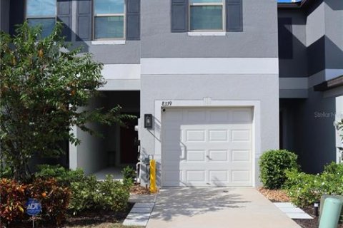 Townhouse in New Port Richey, Florida 3 bedrooms, 151.8 sq.m. № 2312578