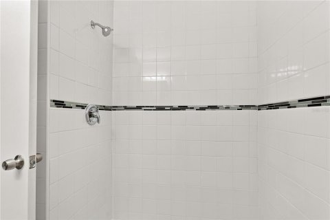 Villa ou maison à vendre à Fort Myers, Floride: 4 chambres, 184.32 m2 № 2350223 - photo 21