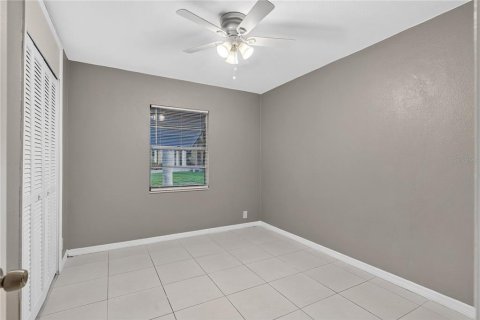 Villa ou maison à vendre à Fort Myers, Floride: 4 chambres, 184.32 m2 № 2350223 - photo 24
