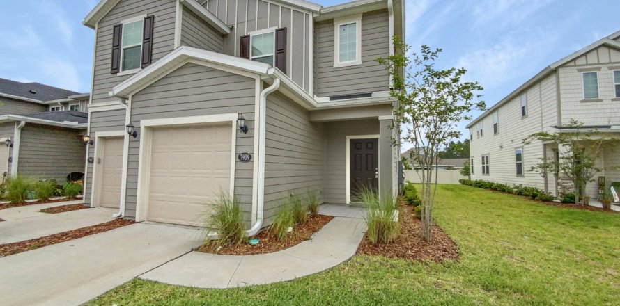 House in Jacksonville, Florida 3 bedrooms, 151.15 sq.m. № 767251
