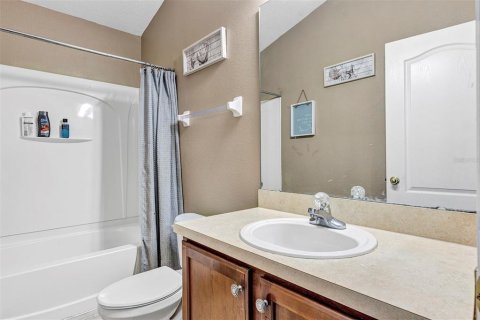 Condo in Orlando, Florida, 2 bedrooms  № 1918536 - photo 27