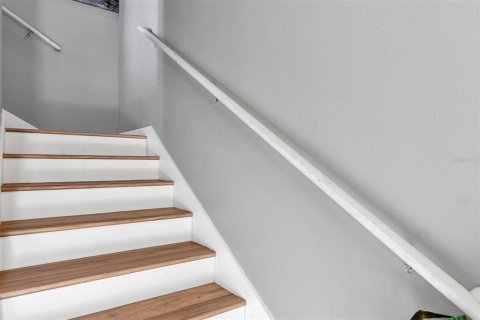Condo in Orlando, Florida, 2 bedrooms  № 1918536 - photo 5