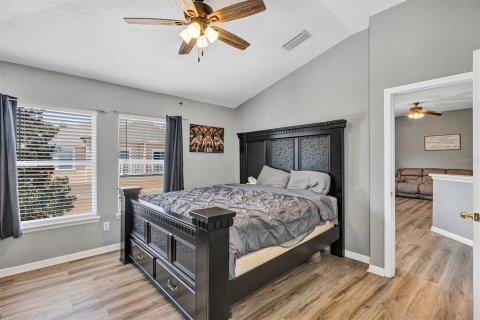 Condo in Orlando, Florida, 2 bedrooms  № 1918536 - photo 7