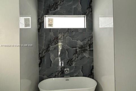 Casa en venta en Cape Coral, Florida, 4 dormitorios, 207.73 m2 № 1965798 - foto 10