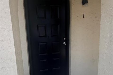 Copropriété à louer à Gainesville, Floride: 3 chambres, 112.23 m2 № 2229735 - photo 3