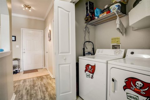 Condo in Tampa, Florida, 1 bedroom  № 1839062 - photo 24