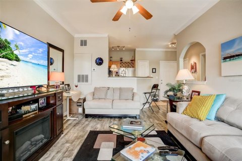 Condo in Tampa, Florida, 1 bedroom  № 1839062 - photo 13