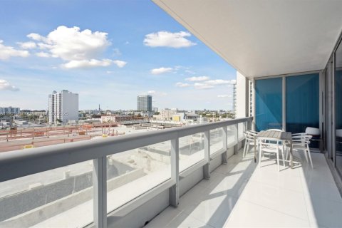 Condo in Miami Beach, Florida, 3 bedrooms  № 1965588 - photo 27