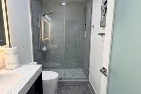 Villa ou maison à louer à Miami, Floride: 4 chambres, 170.94 m2 № 2085572 - photo 18