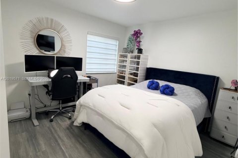 Villa ou maison à louer à Miami, Floride: 4 chambres, 170.94 m2 № 2085572 - photo 20