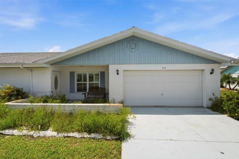 Casa en Sun City Center, Florida 2 dormitorios, 140.84 m2 № 2364319