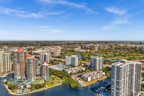 Copropriété à vendre à Aventura, Floride: 1 chambre, 102.56 m2 № 1896730 - photo 4