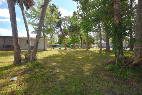 House in New Smyrna Beach, Florida 3 bedrooms, 73.58 sq.m. № 1636952 - photo 21