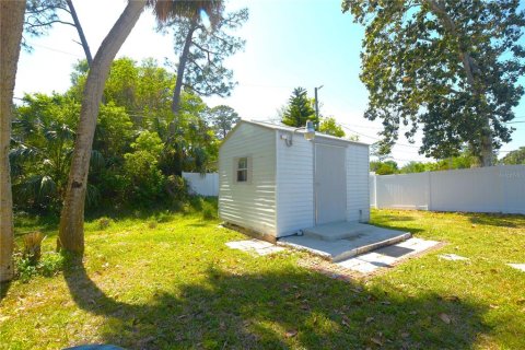 House in New Smyrna Beach, Florida 3 bedrooms, 73.58 sq.m. № 1636952 - photo 22