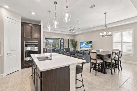 House in Palmetto, Florida 3 bedrooms, 168.34 sq.m. № 2425530 - photo 7