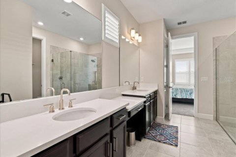 House in Palmetto, Florida 3 bedrooms, 168.34 sq.m. № 2425530 - photo 23