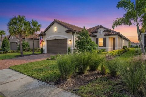 House in Palmetto, Florida 3 bedrooms, 168.34 sq.m. № 2425530