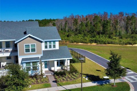 Adosado en alquiler en Orlando, Florida, 3 dormitorios, 189.52 m2 № 1903263 - foto 1