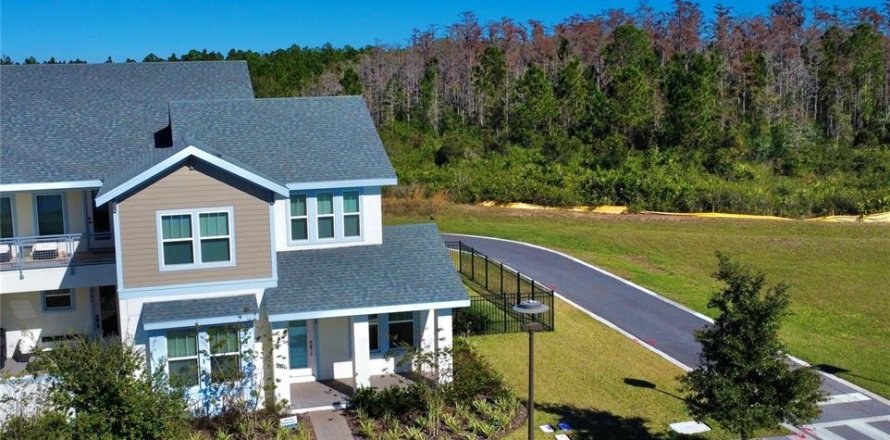 Adosado en Orlando, Florida 3 dormitorios, 189.52 m2 № 1903263