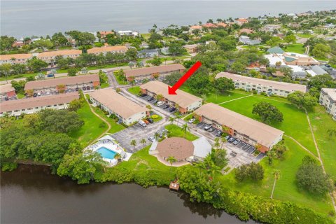 Condominio en venta en Saint Petersburg, Florida, 1 dormitorio, 80.36 m2 № 1789900 - foto 1