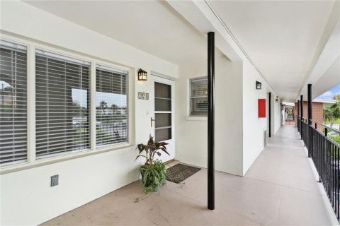 Copropriété à vendre à Saint Petersburg, Floride: 1 chambre, 80.36 m2 № 1789900 - photo 15
