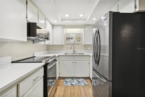 Condominio en venta en Saint Petersburg, Florida, 1 dormitorio, 80.36 m2 № 1789900 - foto 5
