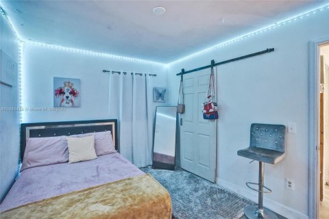 Casa en venta en Pompano Beach, Florida, 3 dormitorios, 110.55 m2 № 1845932 - foto 18