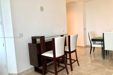 Condo in Sunny Isles Beach, Florida, 2 bedrooms  № 2052841 - photo 8