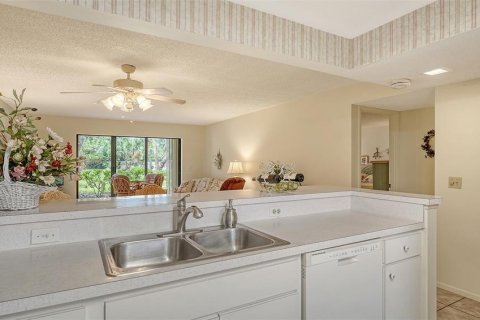 Condo in Bradenton, Florida, 2 bedrooms  № 1534573 - photo 19