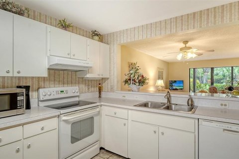 Condo in Bradenton, Florida, 2 bedrooms  № 1534573 - photo 18