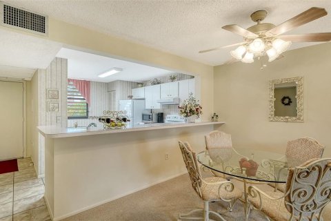 Condo in Bradenton, Florida, 2 bedrooms  № 1534573 - photo 14