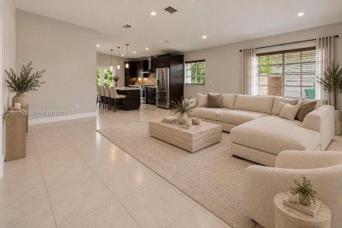 House in Cutler Bay, Florida 4 bedrooms, 165.55 sq.m. № 2411966 - photo 4